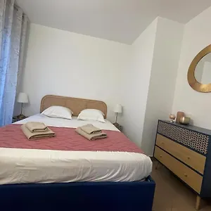  Appartement 2/3 Pieces Avec Terrasse A